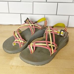 Chaco Z Sandals - well loved - Size 10 - 3 strap with toe loop